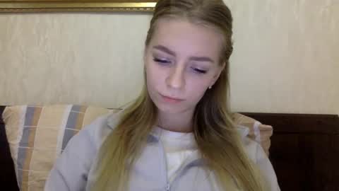 Alli online show from December 27, 2:18 pm