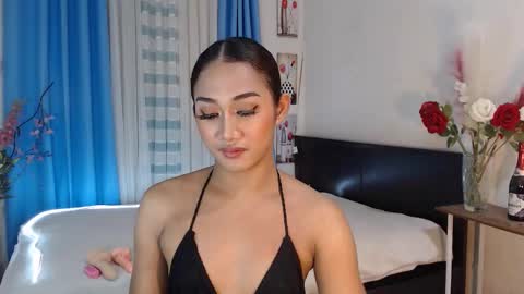 gorgeous_nicole online show from December 21, 2:01 am