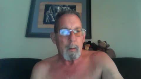 greybeard6868 online show from December 13, 7:49 pm