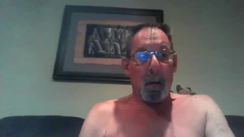 greybeard6868 online show from December 2, 4:25 am