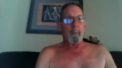 greybeard6868 online show from December 15, 6:09 pm