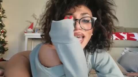 hailey_love_ online show from November 14, 5:02 pm