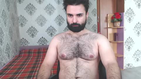 Hairy Tyler online show from November 20, 10:00 am