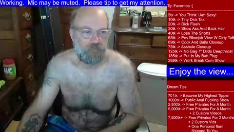 HairyDaddyBear69 online show from December 16, 1:06 pm