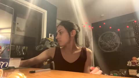 halien695 online show from December 5, 1:03 am