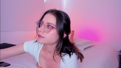 HazelKush online show from November 30, 9:39 pm