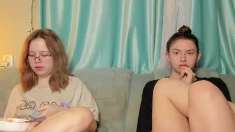 honey_violetti online show from January 4, 5:44 pm