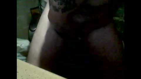 hornyguy_ny40 online show from January 6, 3:28 am