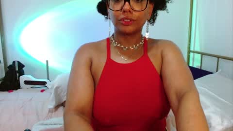 Horny Little Honey online show from December 1, 5:19 pm