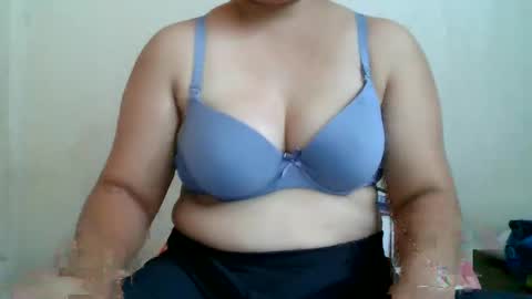 hotbaby_asian31 online show from November 19, 5:03 am