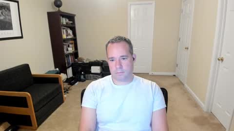 hotmale4u692000 online show from November 24, 4:59 am