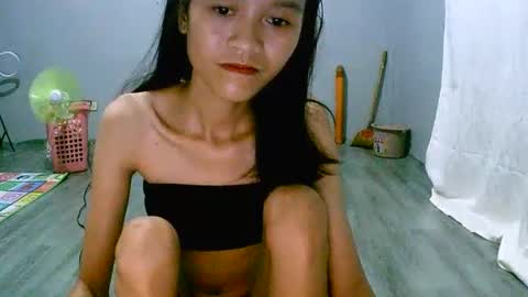 hottiestasian_girl online show from November 11, 7:15 pm