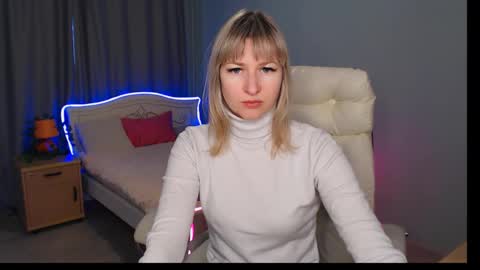 incredible_ariela online show from November 19, 10:58 am