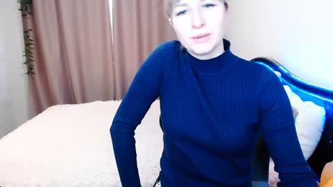 incredible_ariela online show from December 19, 11:29 am