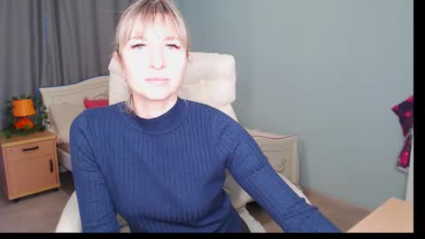 incredible_ariela online show from November 25, 11:18 am