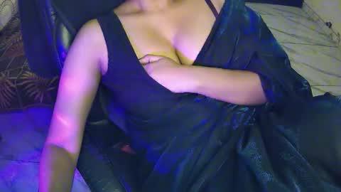 indian_doctor_malika online show from November 16, 1:22 pm