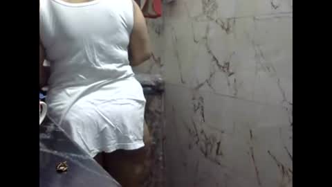 indianhousewife_ online show from January 3, 6:07 am