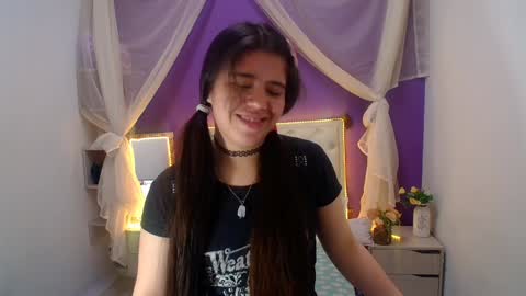 Ingrid petite online show from December 20, 10:48 pm