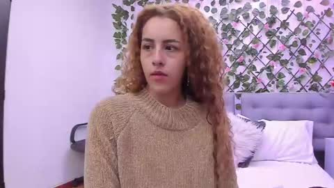 isabella sanchez   online show from December 7, 12:16 am