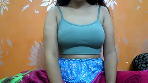 ishika_singh_ online show from November 25, 2:05 am