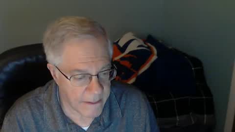 islesman22 online show from January 3, 1:46 am