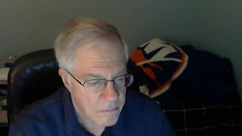 islesman22 online show from December 9, 1:02 am