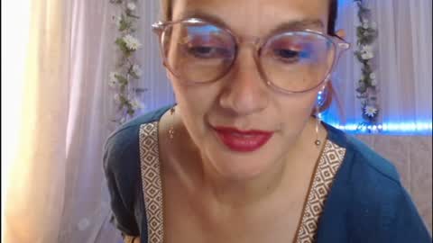 Itala Gomez online show from December 28, 2:31 pm