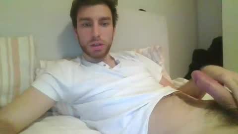 italian_boy_22 online show from December 19, 7:42 am