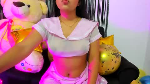 Ivonnesweets04 online show from November 21, 2:59 am