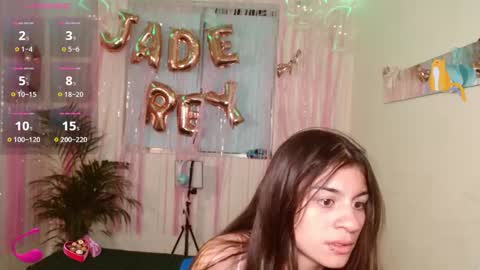 jade_rey19 online show from December 16, 12:42 am