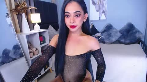 janemonet online show from December 10, 12:54 pm