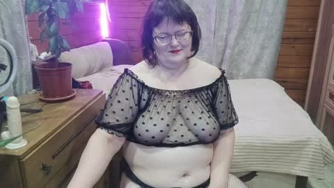 janet_fyre online show from November 28, 7:57 pm