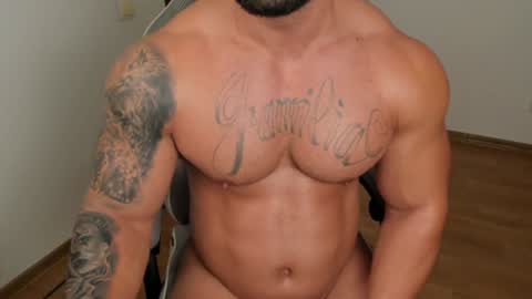 JaxonHunk online show from December 10, 9:01 pm