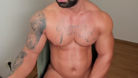 JaxonHunk online show from December 23, 1:21 am