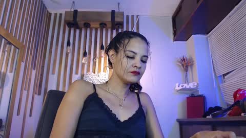 jazmin_gomezz online show from January 4, 11:39 am