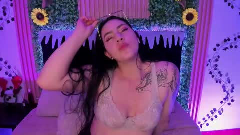 jenifer__power online show from December 7, 2:27 pm