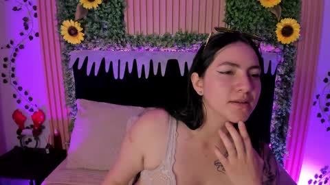 jenifer__power online show from December 6, 2:49 pm