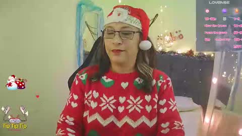 JenniferBrowl online show from December 31, 5:06 pm