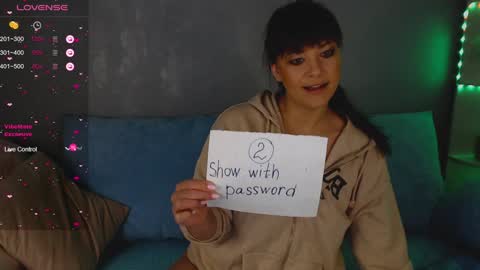 jenniferjay801880956088 online show from February 9, 7:06 am