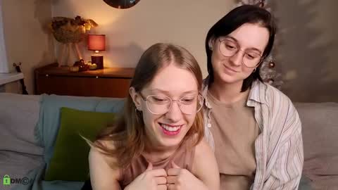 Hey Guys We are Julia ginger  Tina brunette online show from December 2, 3:31 am