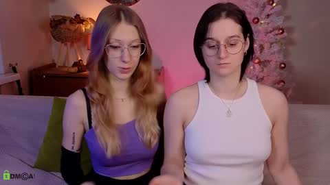 Hey Guys We are Julia ginger  Tina brunette online show from December 8, 11:57 am