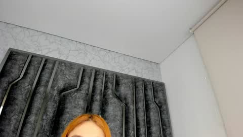 johana_fox_ online show from November 29, 2:06 am