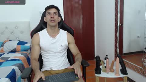 jose_rumbero91 online show from December 4, 12:08 am