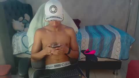 jose_sexycumm online show from January 17, 11:13 pm