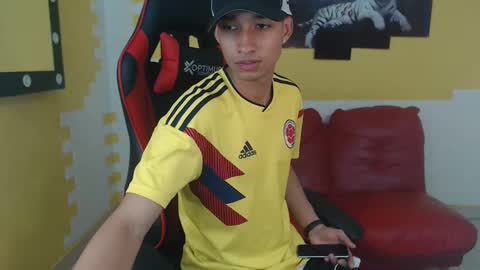 jose_sexycumm online show from January 16, 9:12 pm