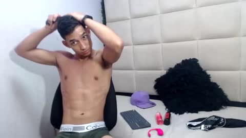 jose_sexycumm online show from January 14, 7:44 pm