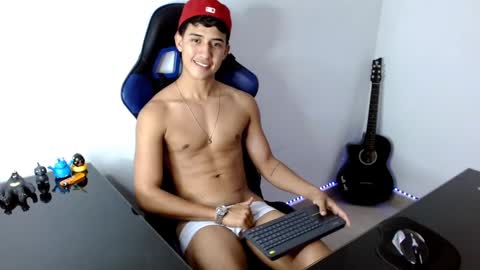 juan_da01 online show from December 4, 1:01 am