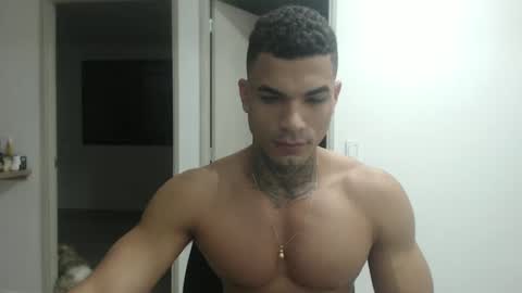 juan_gomez_1 online show from December 5, 10:32 am