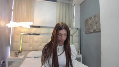 juana_valentina1 online show from December 2, 6:46 pm