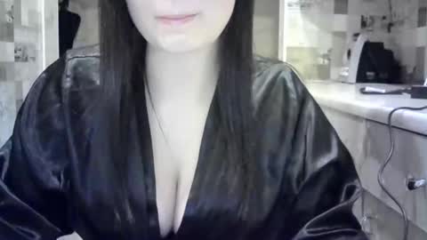 julia69009 online show from December 22, 8:51 pm